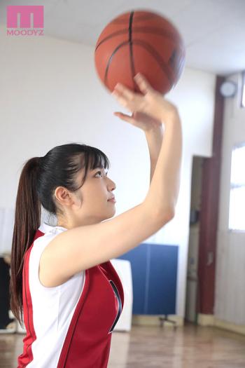 Big Booty MIFD-194 Fresh Face Former Basketball Under Par Athlete. No. 1 Three-point Shooter With Experience In Taking The All-around Best In Japan Makes Her Full-on AV Debut! Ruka Nanamura Best Blow Job - 1