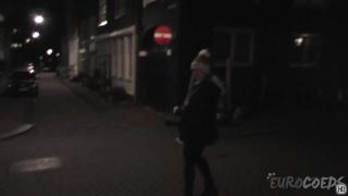 A Night Living on the Red Light District in Amsterdam with Mira 9