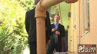 Suit Daddy Blowjob in the Alley 3