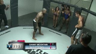 Big Booty Ebony Babe Gets Facial from MMA Fighter 6