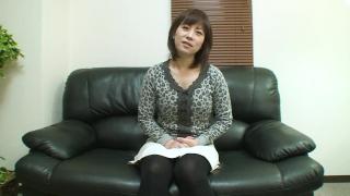 Amateur Japanese Cougar Gets Cumload on her Face 2