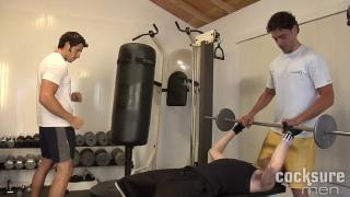 Pumping up - Leo Giamani and Jeremy Bilding Bareback 1