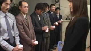 Japanese Brunette MILF Takes a Lot of Sperm from Group of Man 2