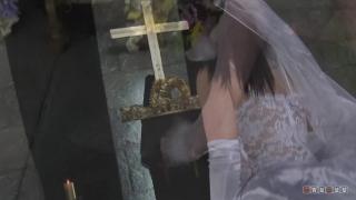 The Priest will Comfort the Bride if her Fiance doesn't Show up 5