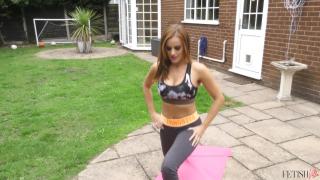 Join Amy Green for some Sexercise 6