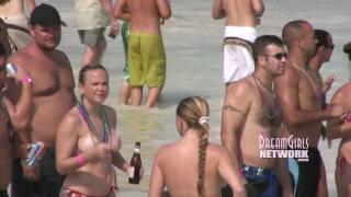 Miami Boat Bash Girls Partying and Flashing 11