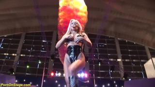 Blonde Busty Oiled MILF Masturbating on Public Sexfair Show Stage 4