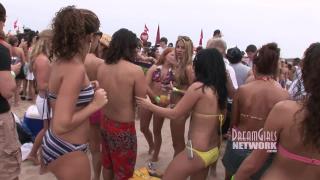 Beach Party Girls going Wild 2