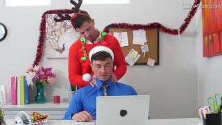 Casey Everett Seduces his Straight Boss Cade Maddox at the Christmas Party 3