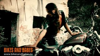 Bikes and Babes . TV - Isabella 3