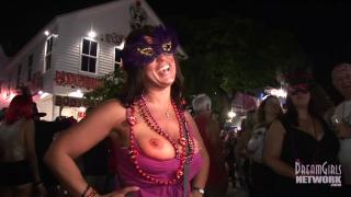 Coeds and Milf's Flash Tits and Pussy on Duval Street 11