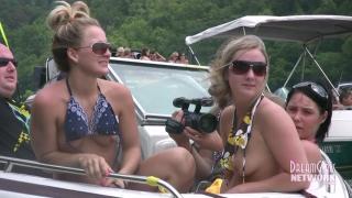 Home Video Voyeur Topless Boat Ride 5