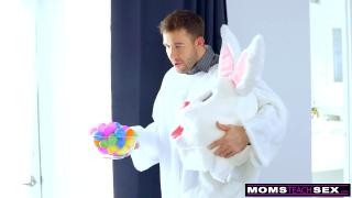 Easter Bunny Brings Creampie Surprise & Threesome Fuck S7:E9 2