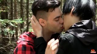Two Cute Boys Daniel Tanner and Zac Hunter have Sex at the Cabin 2