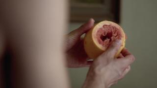 Anteo Chara Tests the Amazing Grapefruit Technique 1