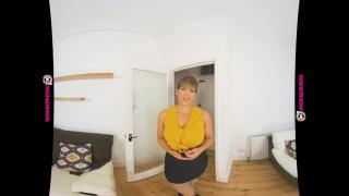 BIG BOOB LANDLADY DOES a DEAL WITH HER TENANT WANKING IN FRONT OF HER 2