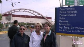 Carefree Coeds Flash Agents at the Mexican Border 3