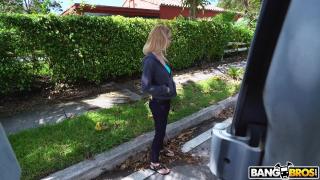 BANGBROS - we found a Hustler Named Lilli Dxon on the Streets of Miami 3