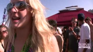 Awesome College Teen Tits Flashed during Texas Beach Party 8
