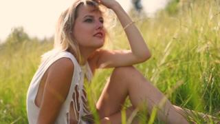 Sunset Romance - Romantic Erotic Video with Czech Titty Teen Teresa Love 7