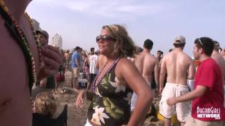 Hot College Coeds Flash Perfect Tits for Beads on the Beach 1