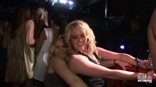 Awesome Upskirts & Flashing at a Huge Spring Break Party 11