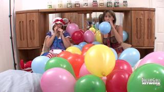 Costumed Looner Freaks Blow Balloons up & Pop them 9