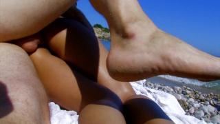 Old-n-Young Under the Sun Threesome in Seashore Hot Fuck Dirty Roulette