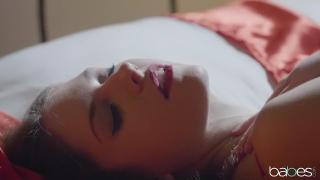 BABES-COM -sensational Sex with Beauty Rebecca Volpetti 1