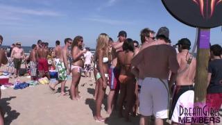 Innocent College Girls Show Huge Tits for Beads at a Beach Party 3