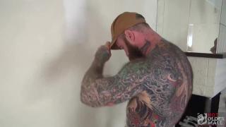 Hung Jack Dixon Paints Blake Houston with a Creamy Load 1