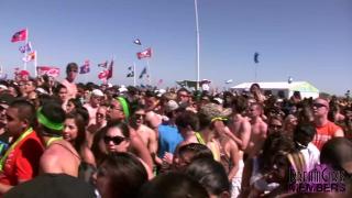 Smoking Hot Girls in Bikinis Partying on the Beach on Spring Break 4