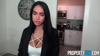 PropertySex - Real Estate Agent in Slump Desperate to get Sale 4