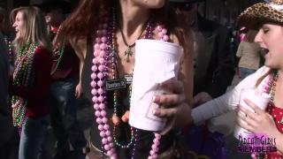 Daytime Party Girls Earn Beads for Boobs at Mardi Gras 3