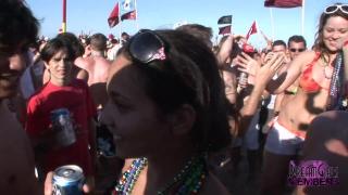 Girls going Wild at Huge Texas Beach Party 5