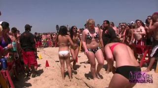 Bikini Beach Tug of War 5