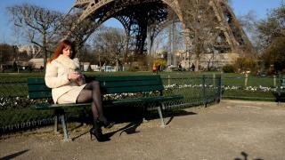 NATASHA SMOKING FETISH AT EIFFEL TOWER 2