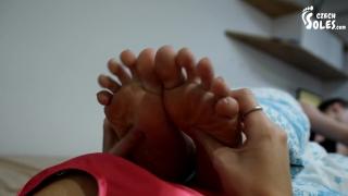 Two Girls Worshiping their BIG Feet in Bed (lesbian Feet, Foot Worship) 8