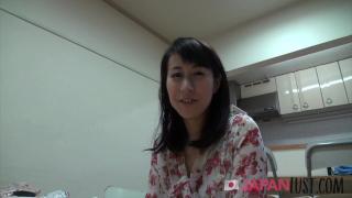 Slender Japanese MILF Amateur Bends over for Cock 2