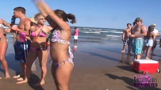 Coed Freak Dance Party & Bare Titties on the Beach 2