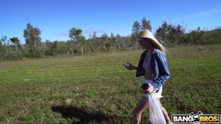 BANGBROS - we found Teen Victoria Stephanie by the Everglades 3