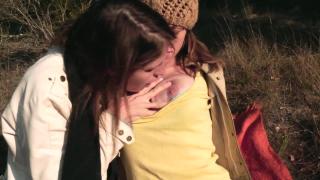 Me and my Stepsister really like to Fuck in the Park .... very Exciting !!!! 4