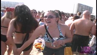 Hot Girls Hot Tits on Spring Break in Texas 12