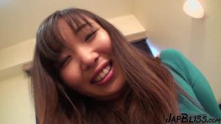 Model from Osaka tries Porn for the first Time 2