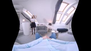Sex Therapist Billie Star in VR Porn 3