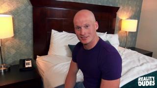 RealityDudes – Masseuses Offered Straight Guy Roman Eros a Happy ending 1