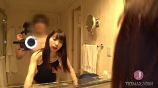 Japanese Teen Sexy Babe Loves Sucking Big Dick. so she Happily Sucked his Ejaculated Cock. 6