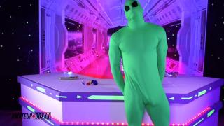 Sexy Space Ranger Captures Horny Alien & FUCKS him - Amateur Boxxx 4