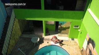 Amazing Videos made with DRONE in São Paulo Catches Couple Fucking in the Garden next to the Pool 4