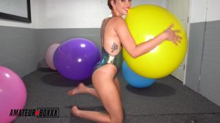 Natlie Porkman Humps Balloons & uses Magic Wand on her Pussy - Balloon Boxxx 5